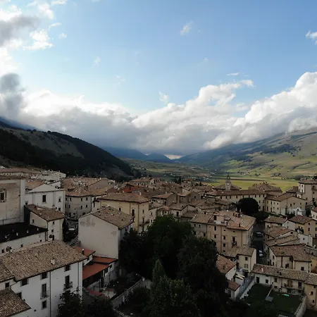 Archi Del Sole & San Rocco 호텔