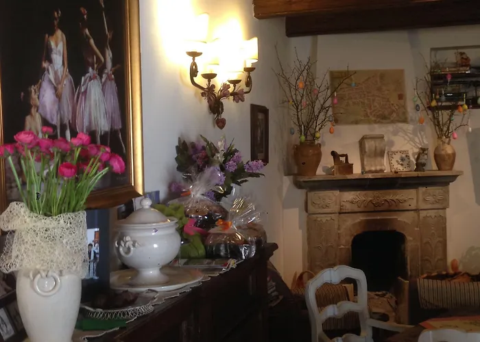 Отель Archi Del Sole & San Rocco 3*