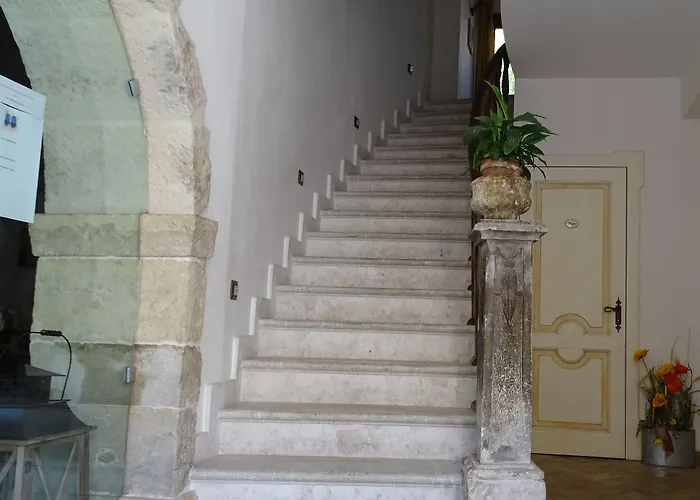 Archi Del Sole & San Rocco 3* Пескокостанцо